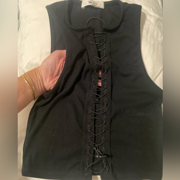 Joah Brown tank. It is an xs/s - Picture 3 of 3